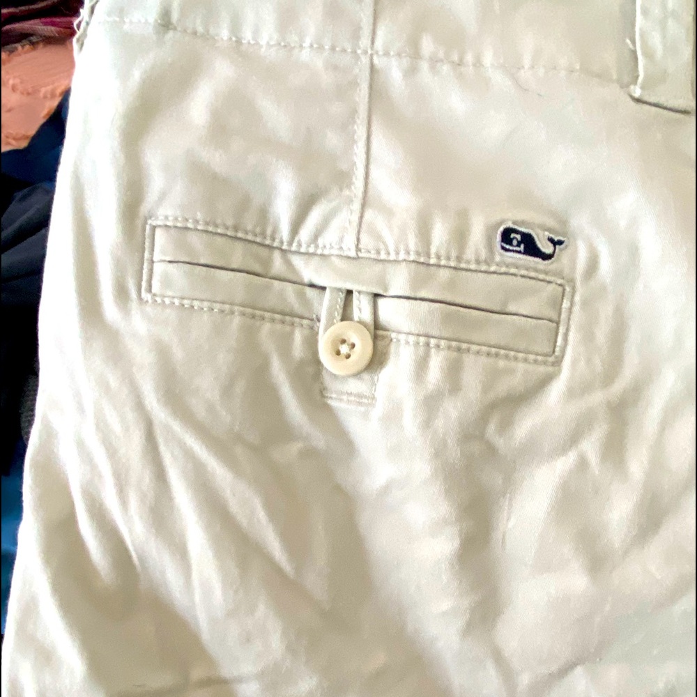 Ladies Vinyard Vines Everyday shorts - khaki
